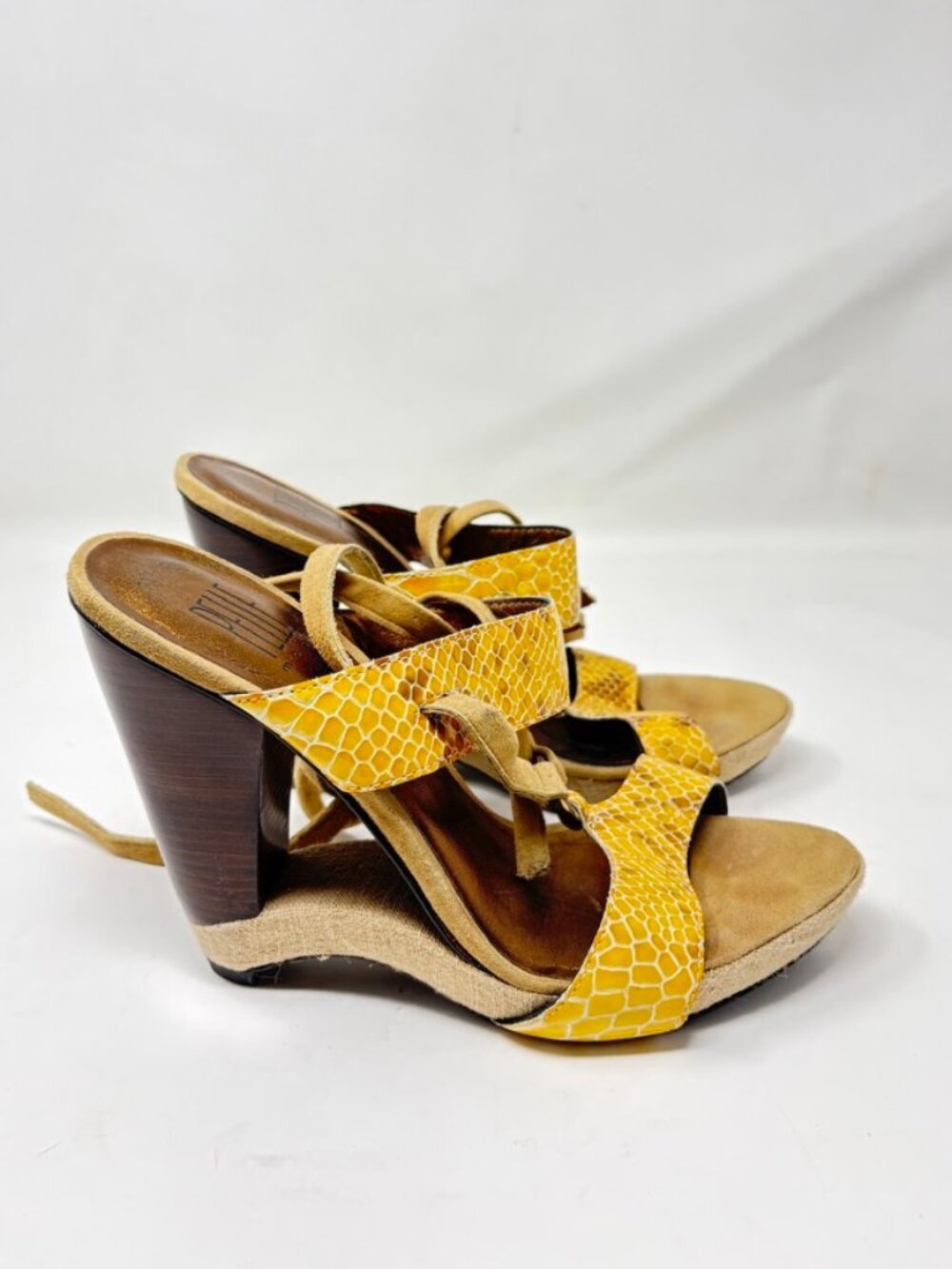 Pelle Moda Yellow Snakeskin Wedge Sandals Ankle Tie Platform Size 8